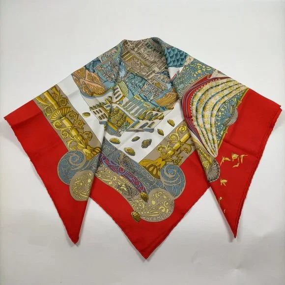 Hermes scarf Carre 90 Reds Silk100% - Picture 3 of 10